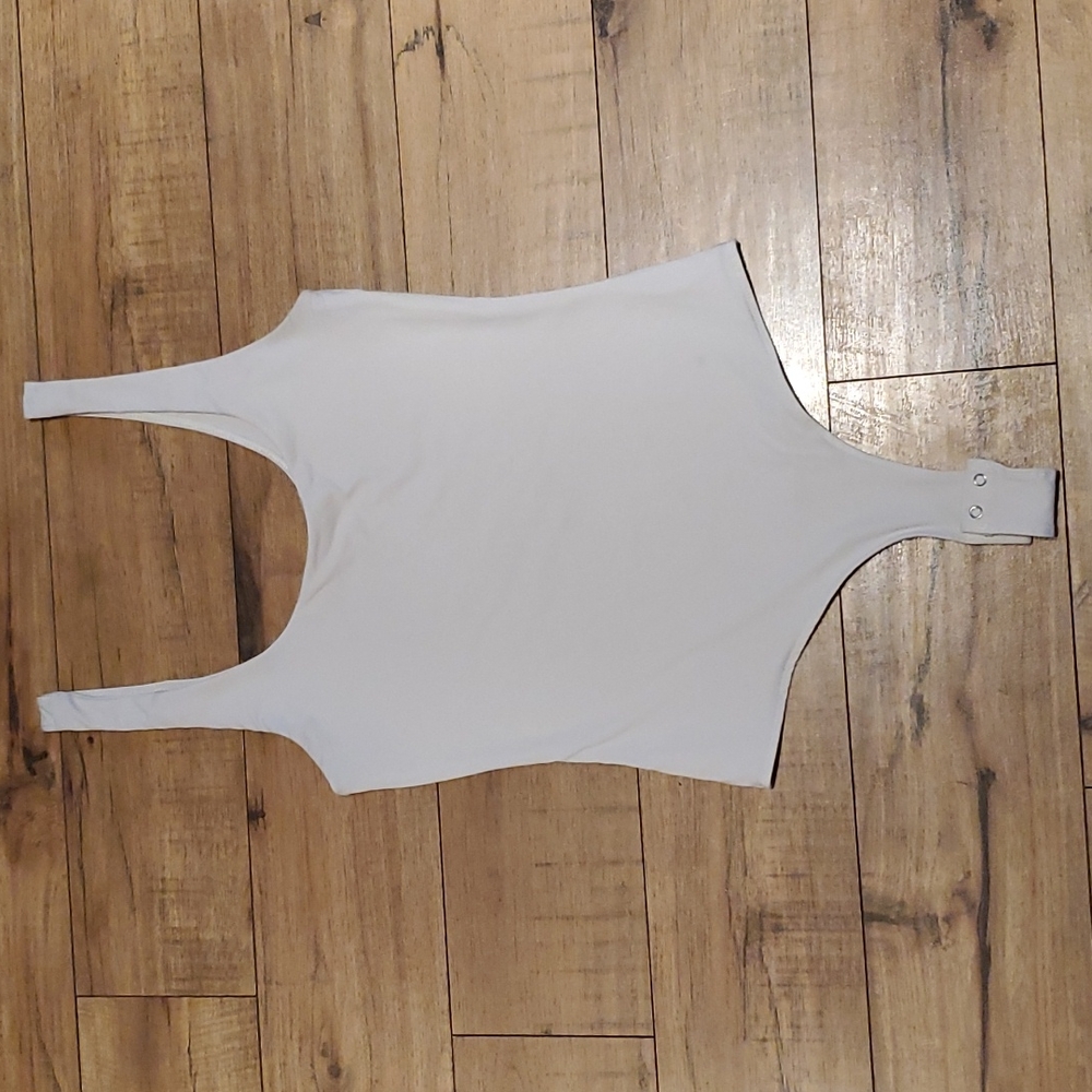 Dynamite 2 Bodysuits - Picture 7 of 9
